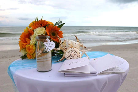 various benefits of having a beach wedding